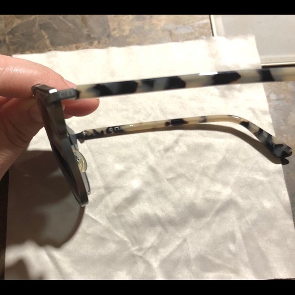 Dior 48mm Grey Havana sunglasses - Picture 9 of 16